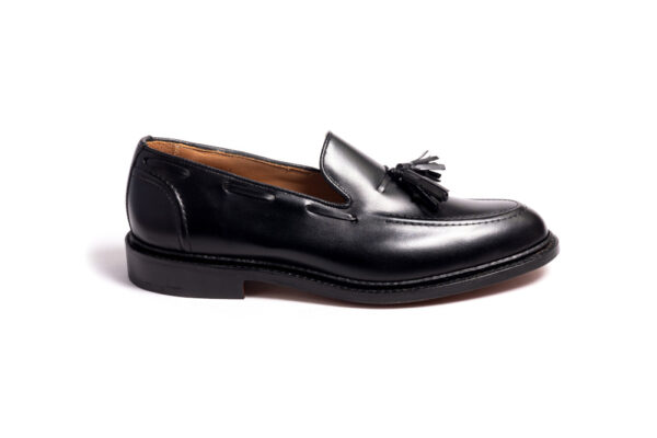 Tricker's Elton in pelle nera